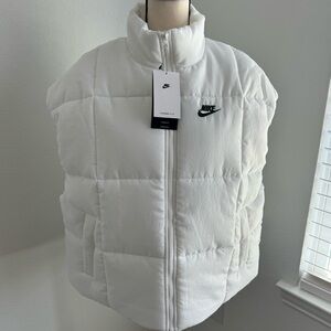 Nike Sportswear Classic Therma-FIT Loose Puffer Vest - White w/Black Swoosh